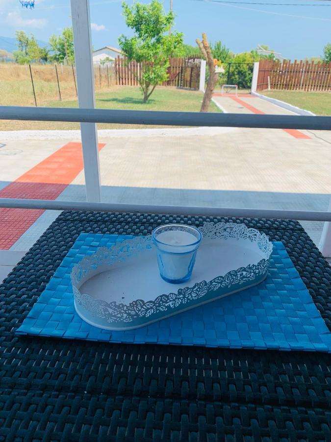 Villa ,,Sea Breeze,, - Home By The Sea Néa Ankhíalos Kültér fotó